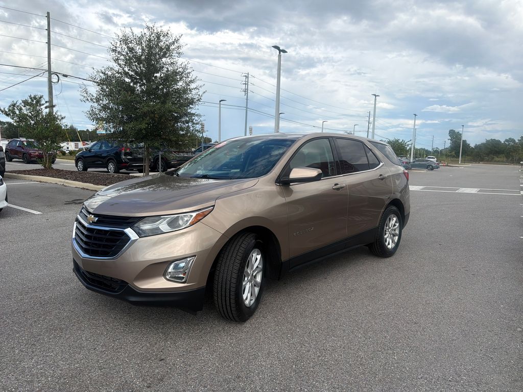 2019 Chevrolet Equinox LT photo 3