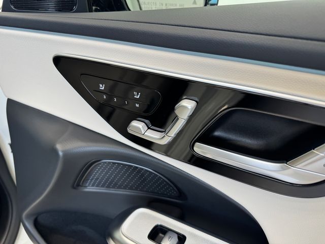 2026 Mercedes Benz E 350 photo 35