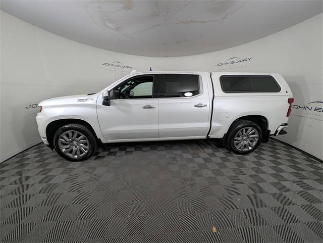 2019 Chevrolet Silverado 1500 High Country photo 2