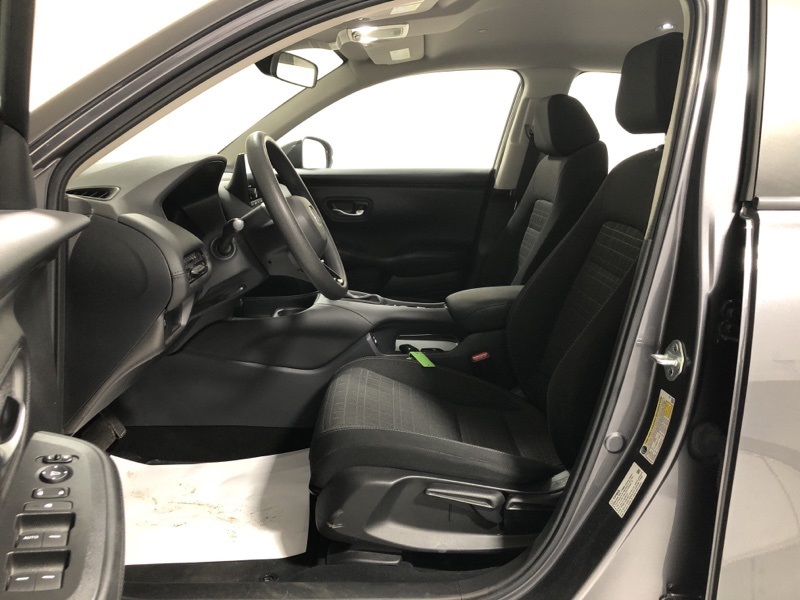 2023 Honda HR-V LX photo 17