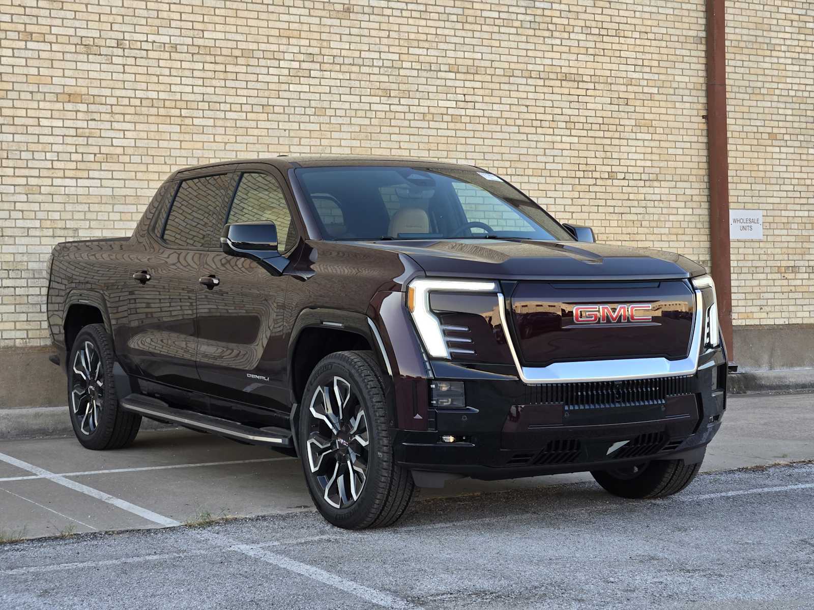 2026 Gmc Sierra Denali photo 2