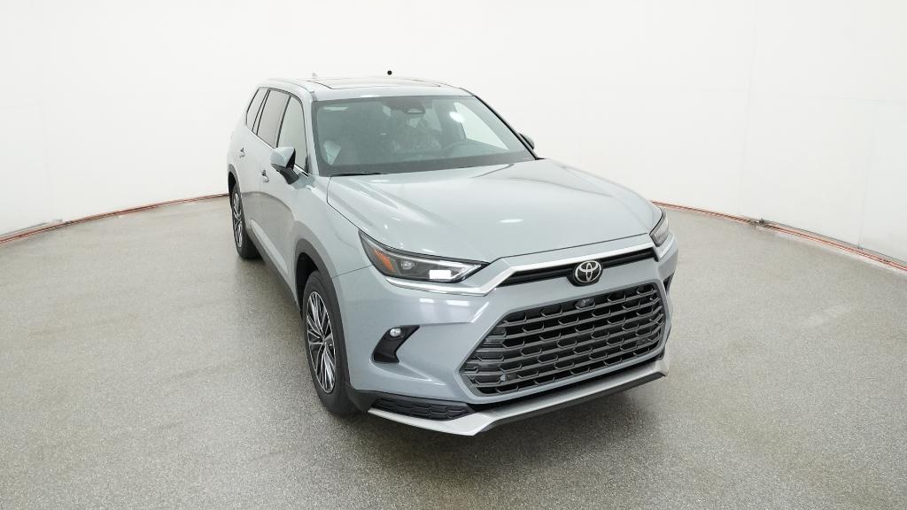 2026 Toyota Grand Highlander Hybrid MAX Platinum AWD photo 31