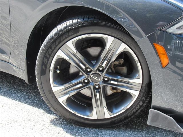 2022 Kia K5 EX photo 7