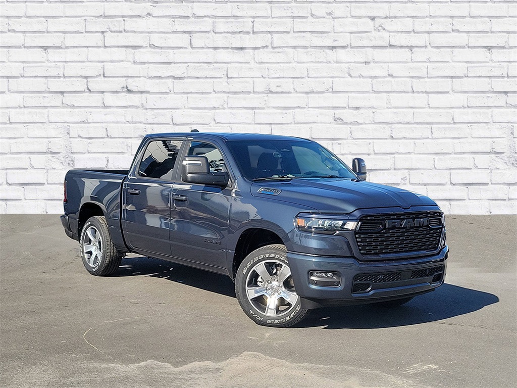 2026 RAM Ram 1500 Pickup Express's photo