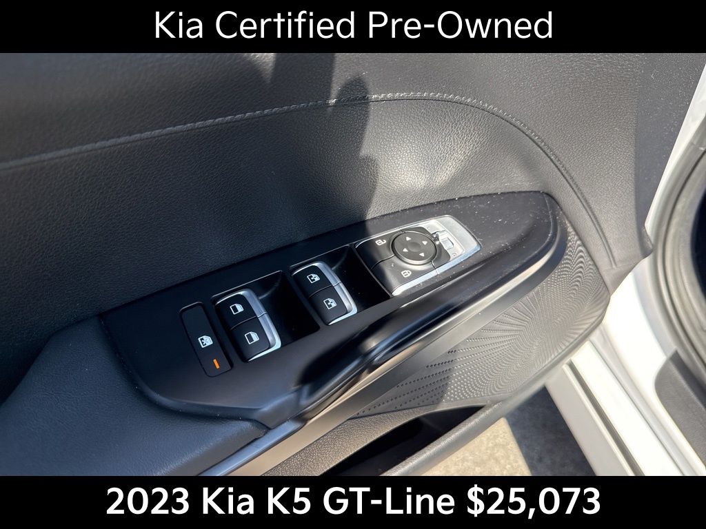 2023 Kia K5 GT-Line photo 12