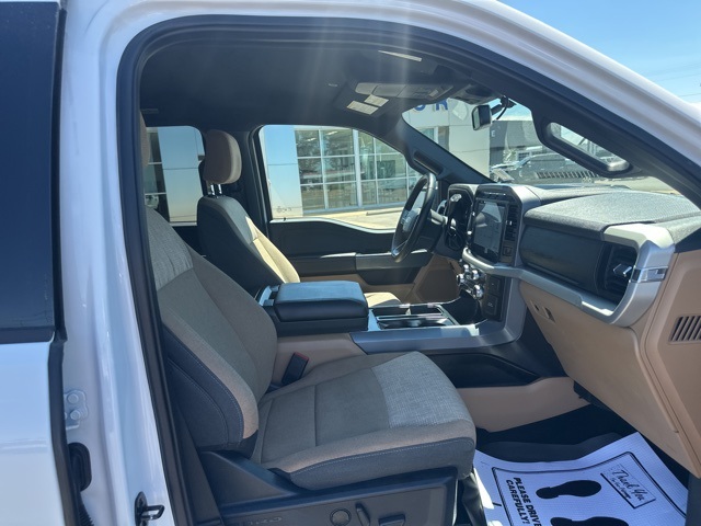 2023 Ford F-150 XLT photo 8