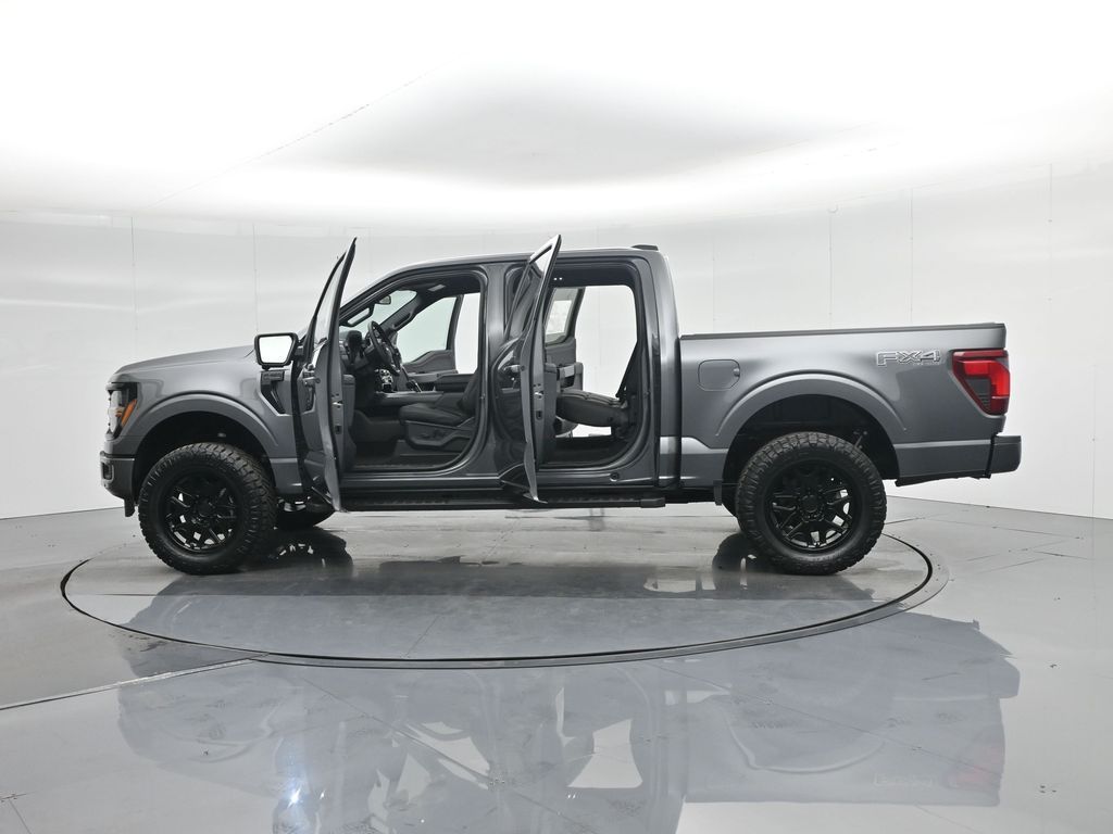 2025 Ford F-150 XLT photo 33