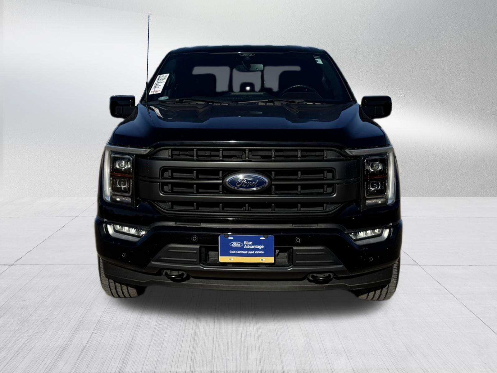 2022 Ford F-150 Lariat photo 2