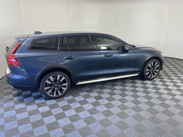 2020 Volvo V60 Cross Country T5 AWD photo 6