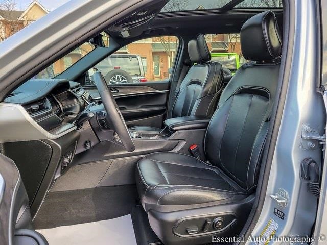 2024 JEEP GRAND CHEROKEE L - Image 8