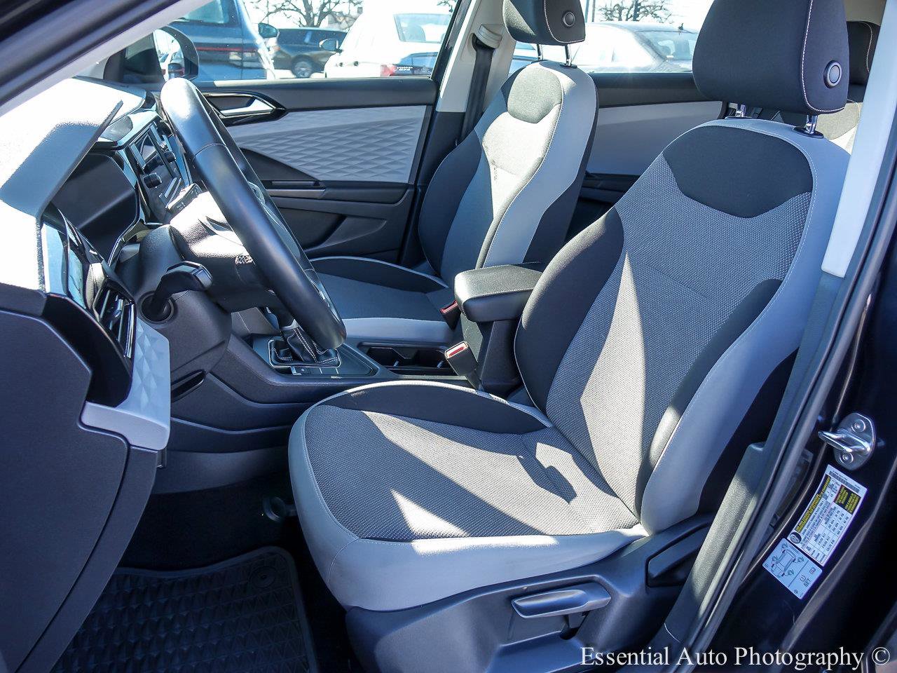 2022 VOLKSWAGEN TAOS - Image 7