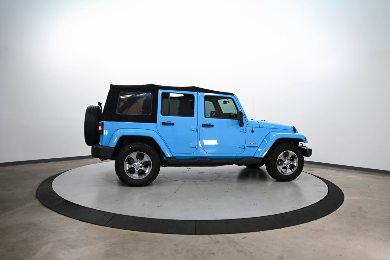 2018 Jeep Wrangler Unlimited Sahara photo 4