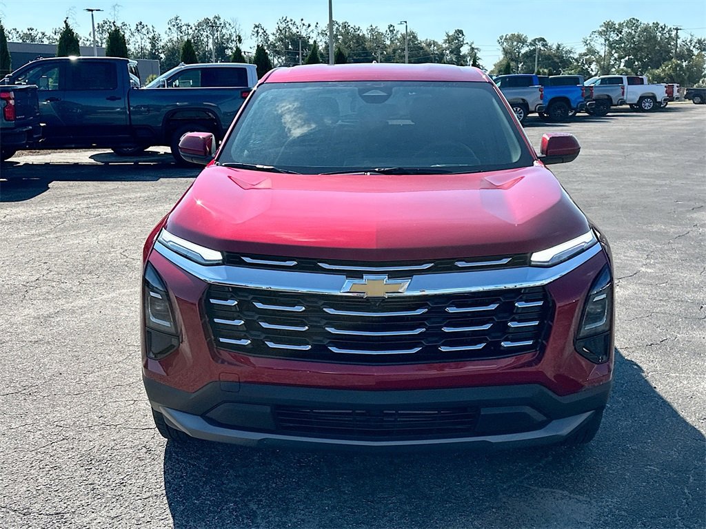 2026 Chevrolet Equinox LT photo 2