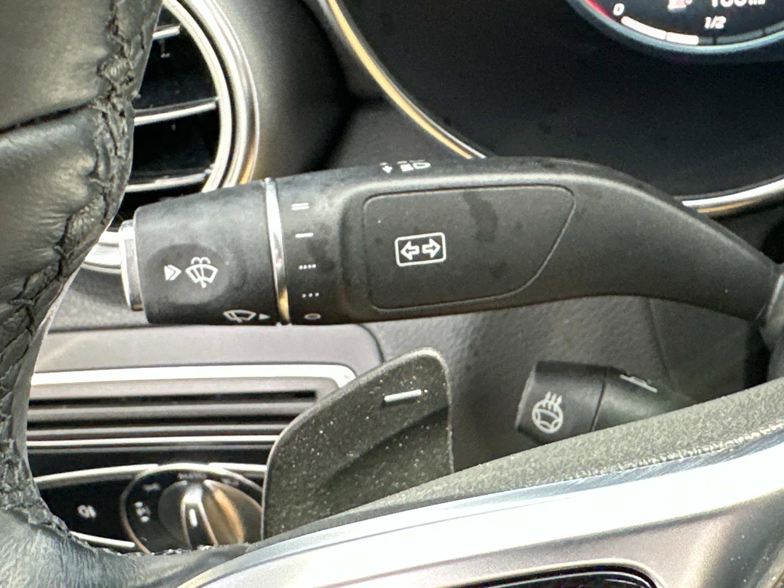 2023 Mercedes Benz C 300 4MATIC photo 23