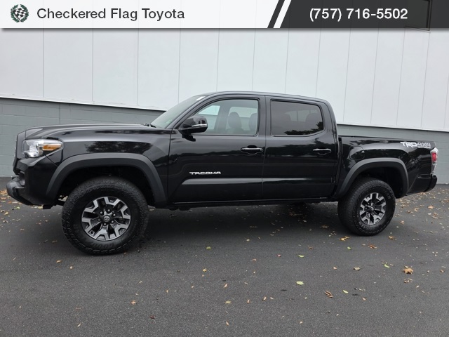 2022 Toyota Tacoma TRD Off-Road V6 photo 2