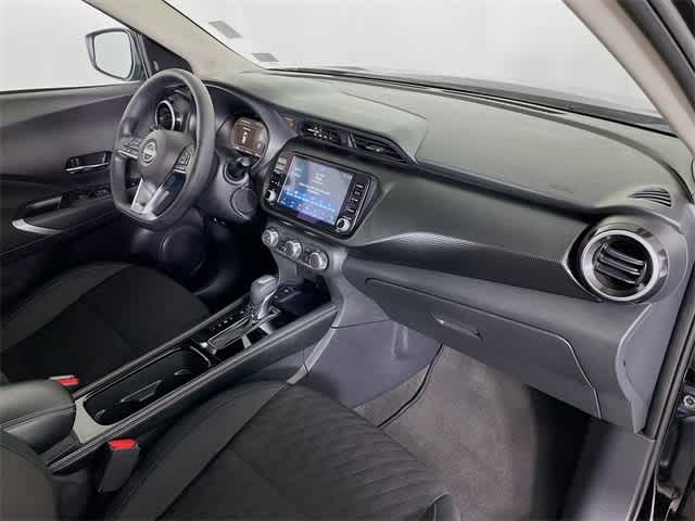 2024 Nissan Kicks SV photo 28