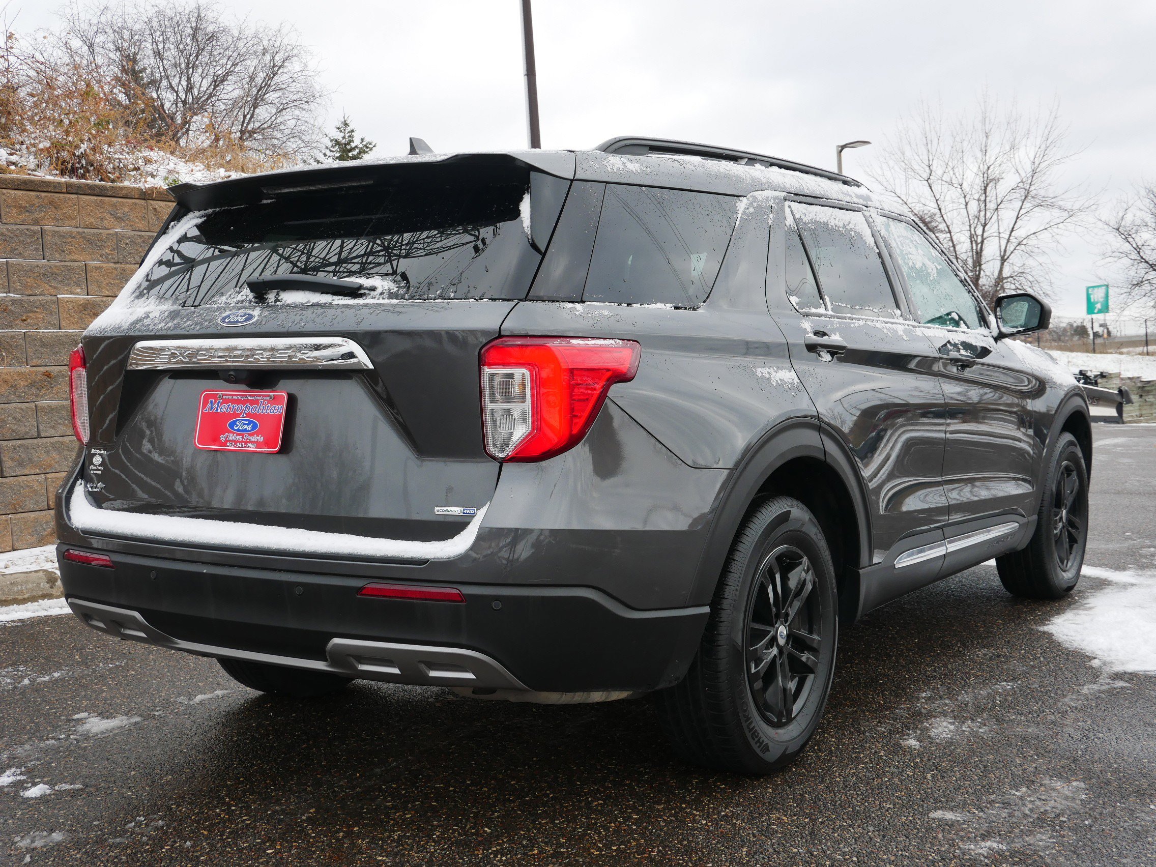 2020 Ford Explorer XLT photo 3