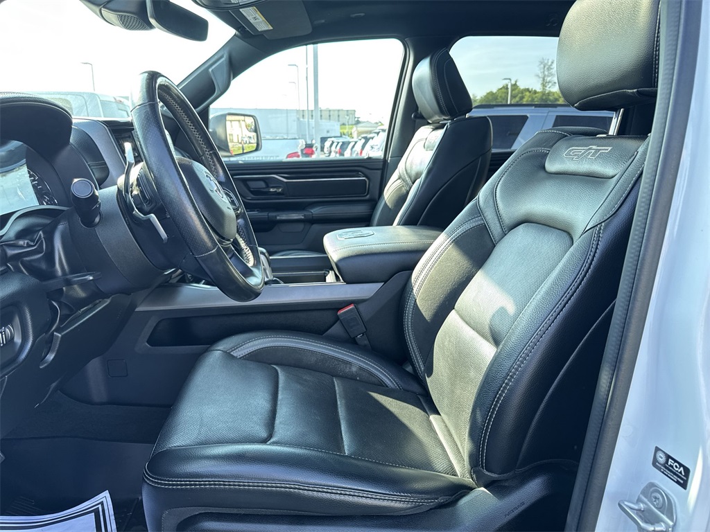 2022 Ram 1500 Laramie photo 17