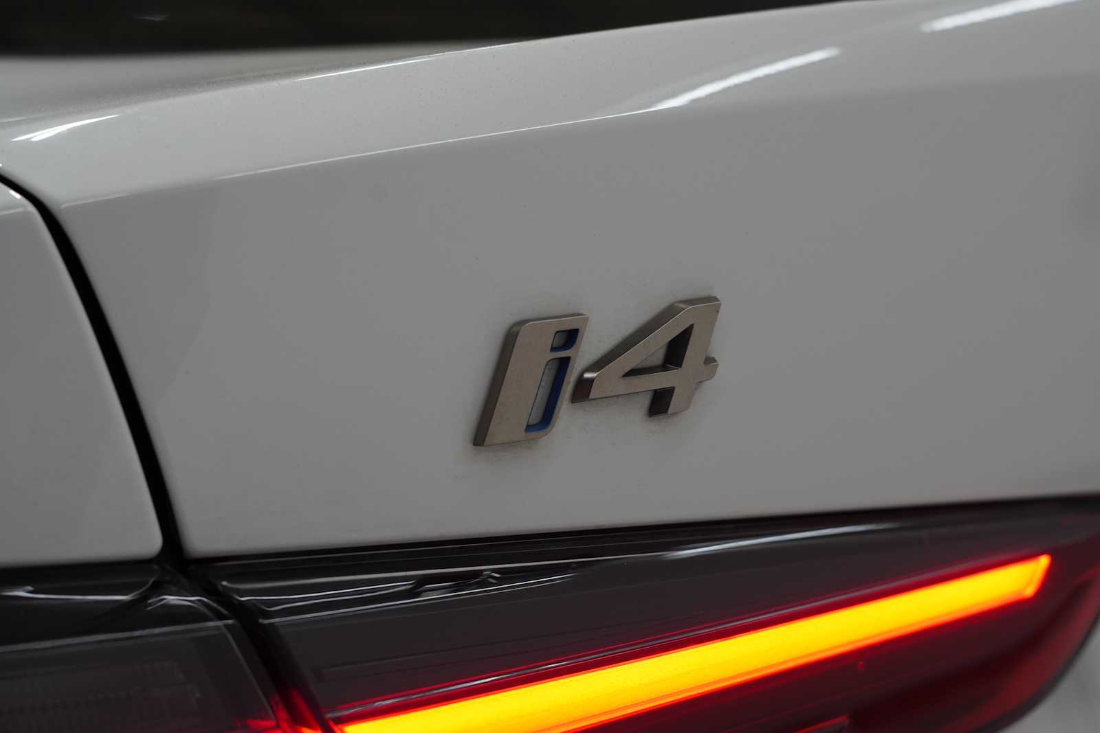 2023 Bmw i4 M50 photo 9