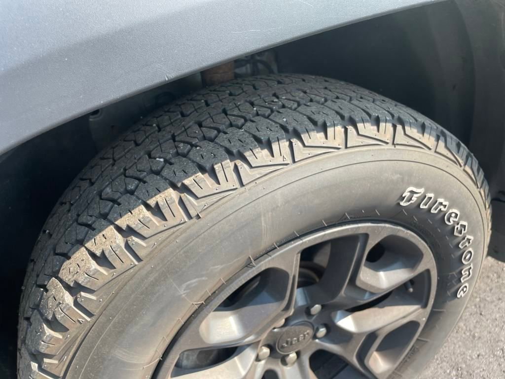 2021 Jeep Cherokee Trailhawk photo 20