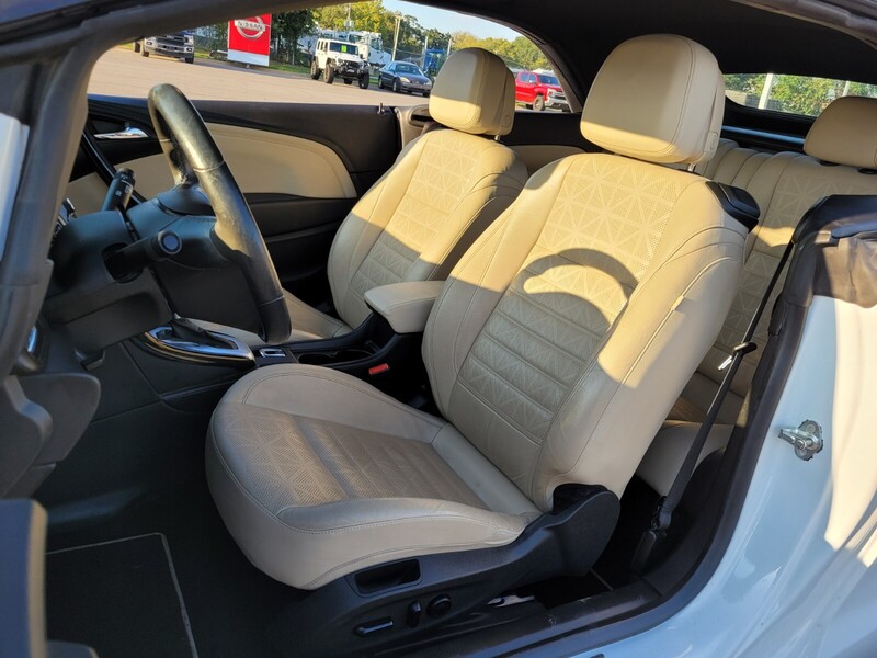 2017 Buick Cascada Premium photo 9