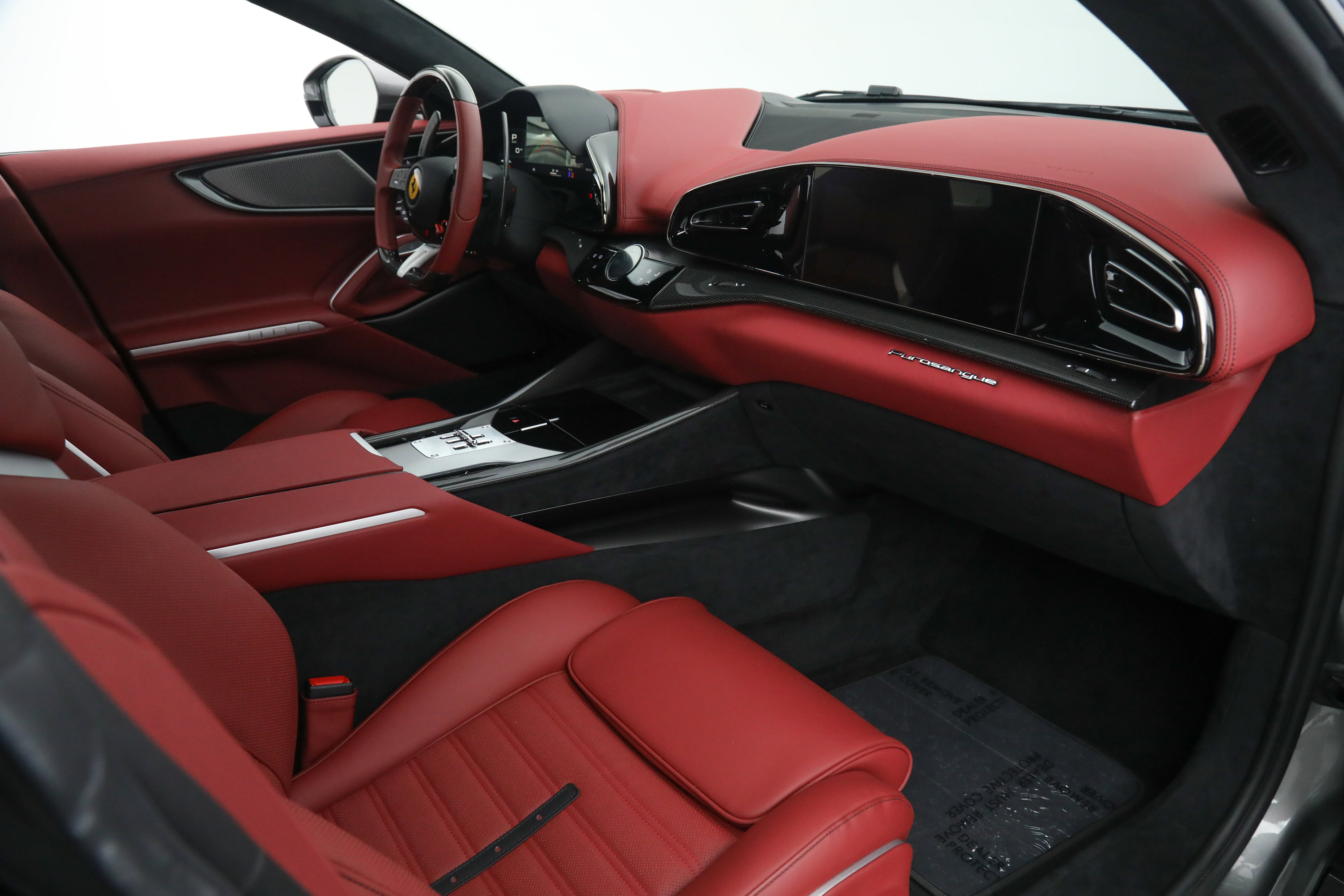 2024 Ferrari Purosangue photo 31
