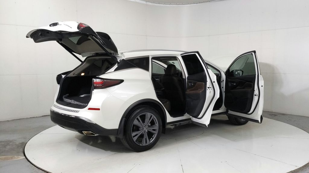 2022 Nissan Murano Platinum photo 11
