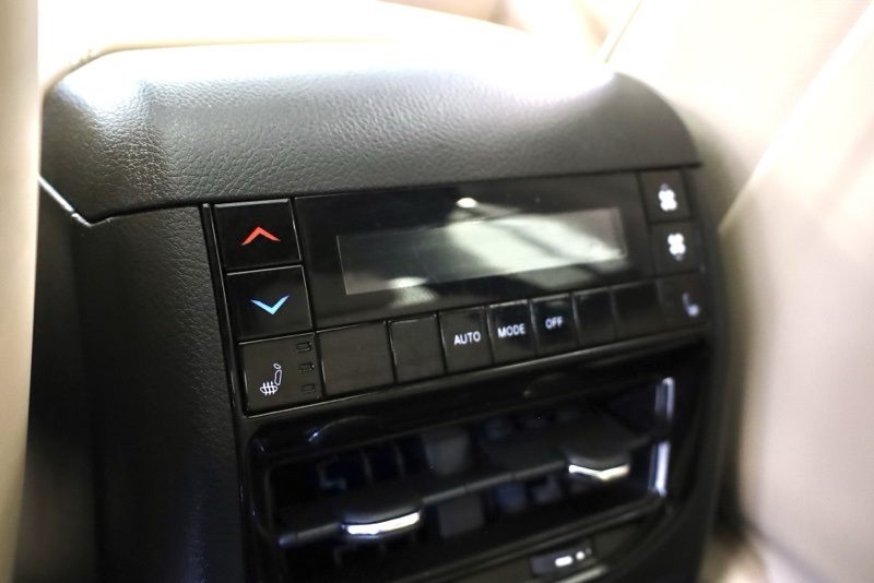 2024 Jeep Grand Cherokee Limited photo 38