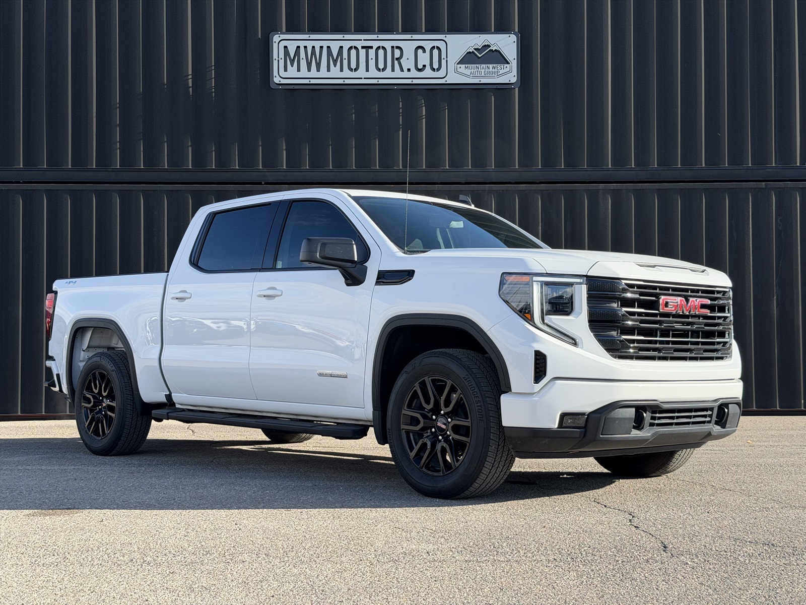 2024 GMC Sierra 1500 Elevation's photo