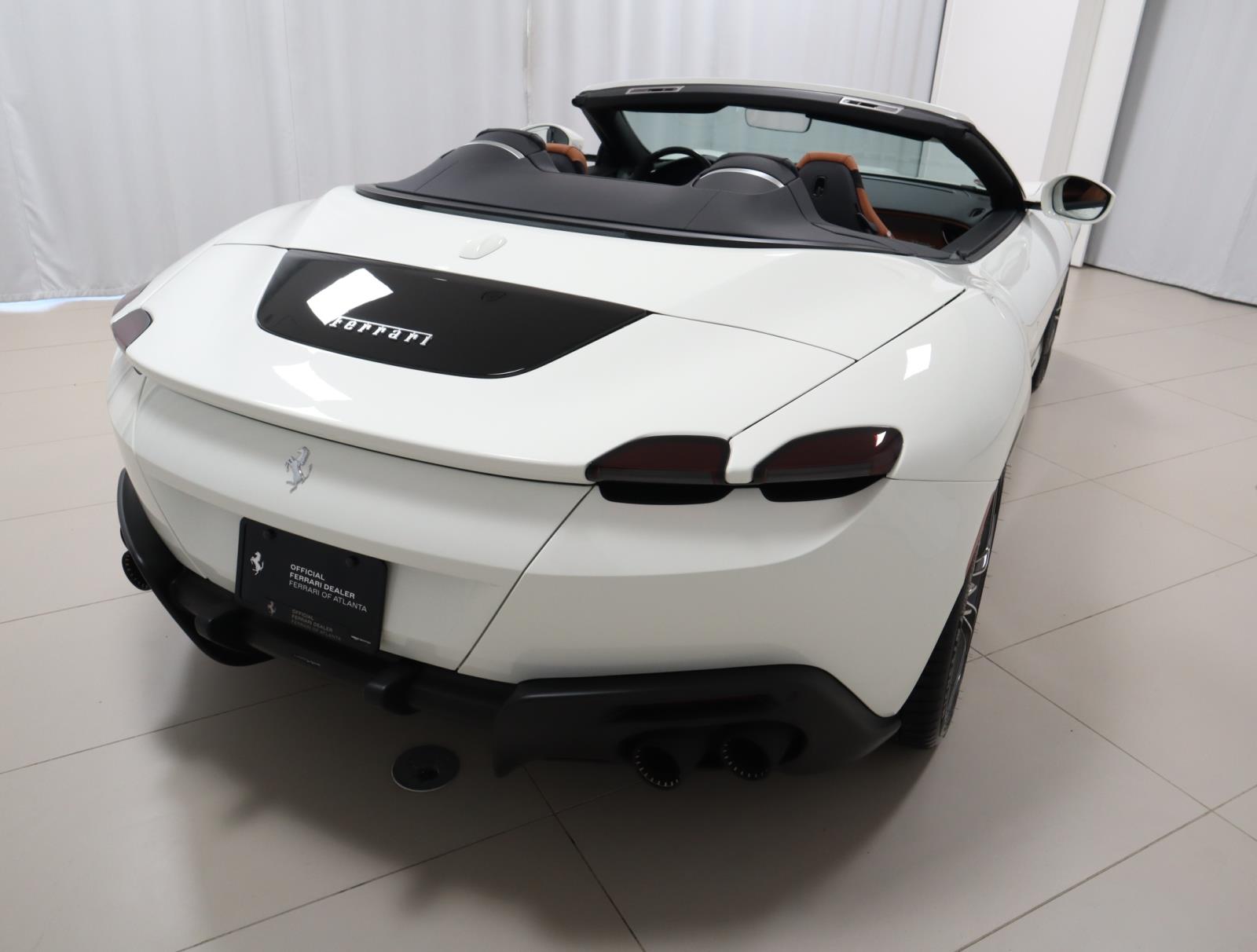 2024 Ferrari Roma Spider photo 10