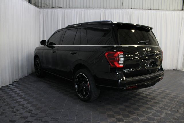 2022 Ford Expedition Limited photo 4