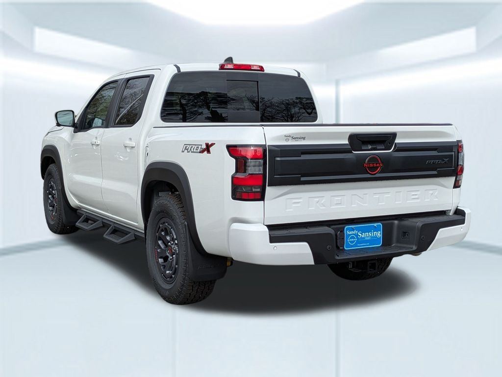 2025 Nissan Frontier PRO-X photo 3