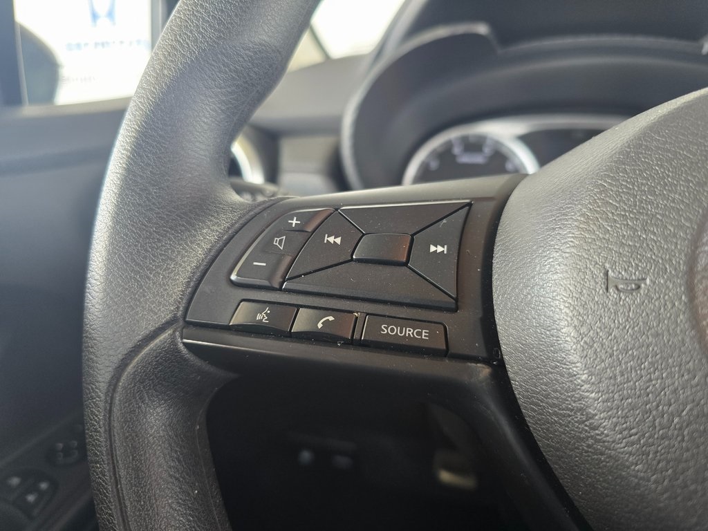 2023 Nissan Versa S photo 18