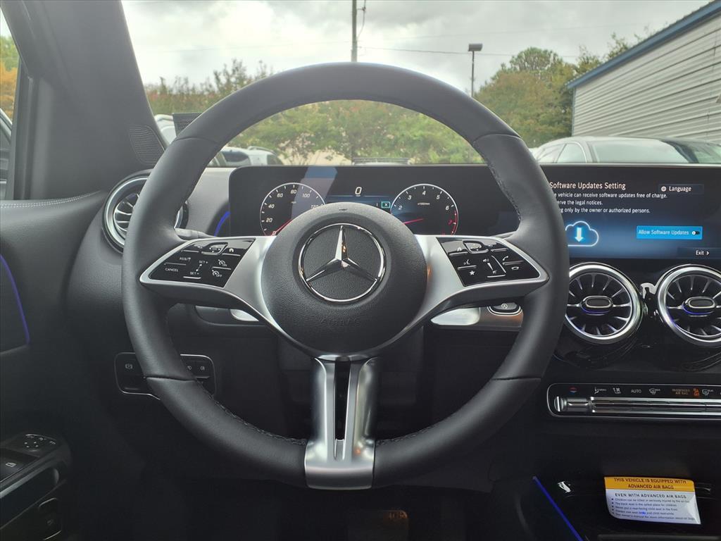 2026 Mercedes Benz GLB 250 4MATIC photo 11