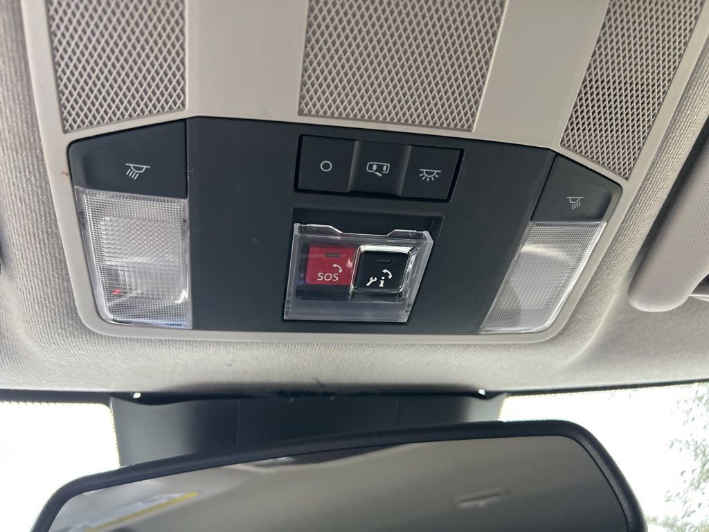 2024 Mitsubishi Eclipse Cross SE photo 32