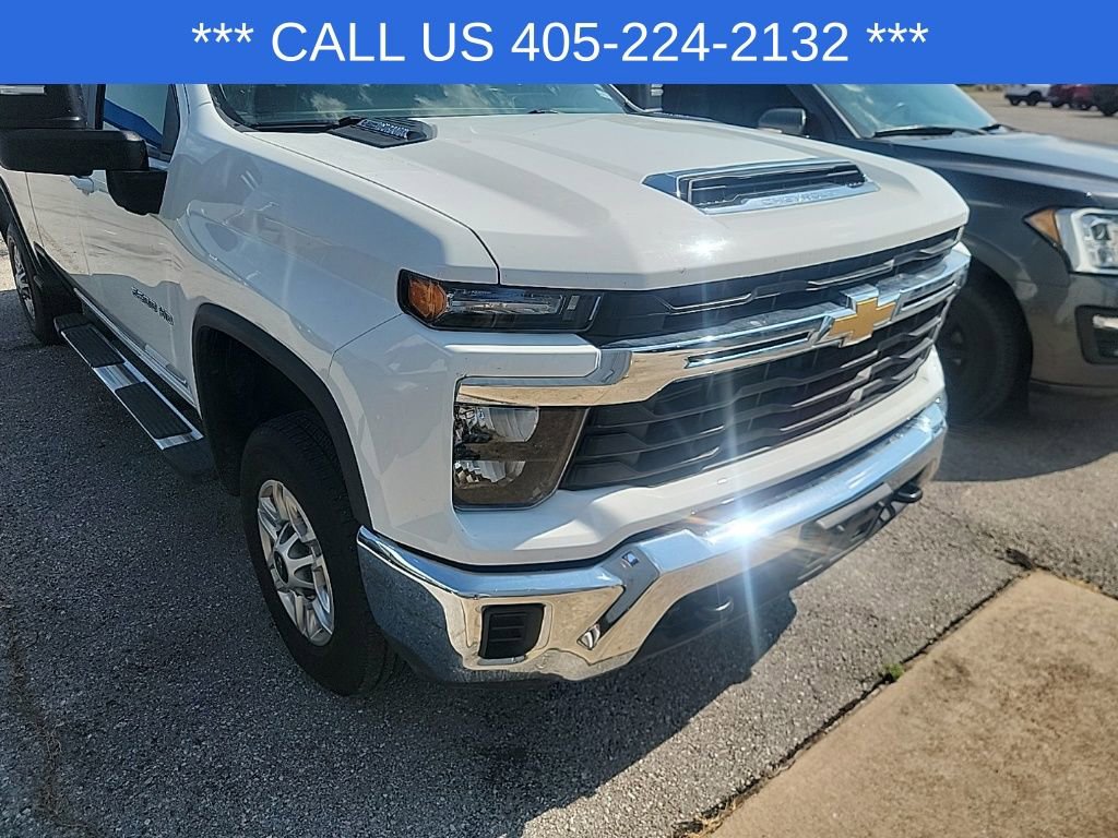 2024 Chevrolet Silverado 2500HD LT photo 37