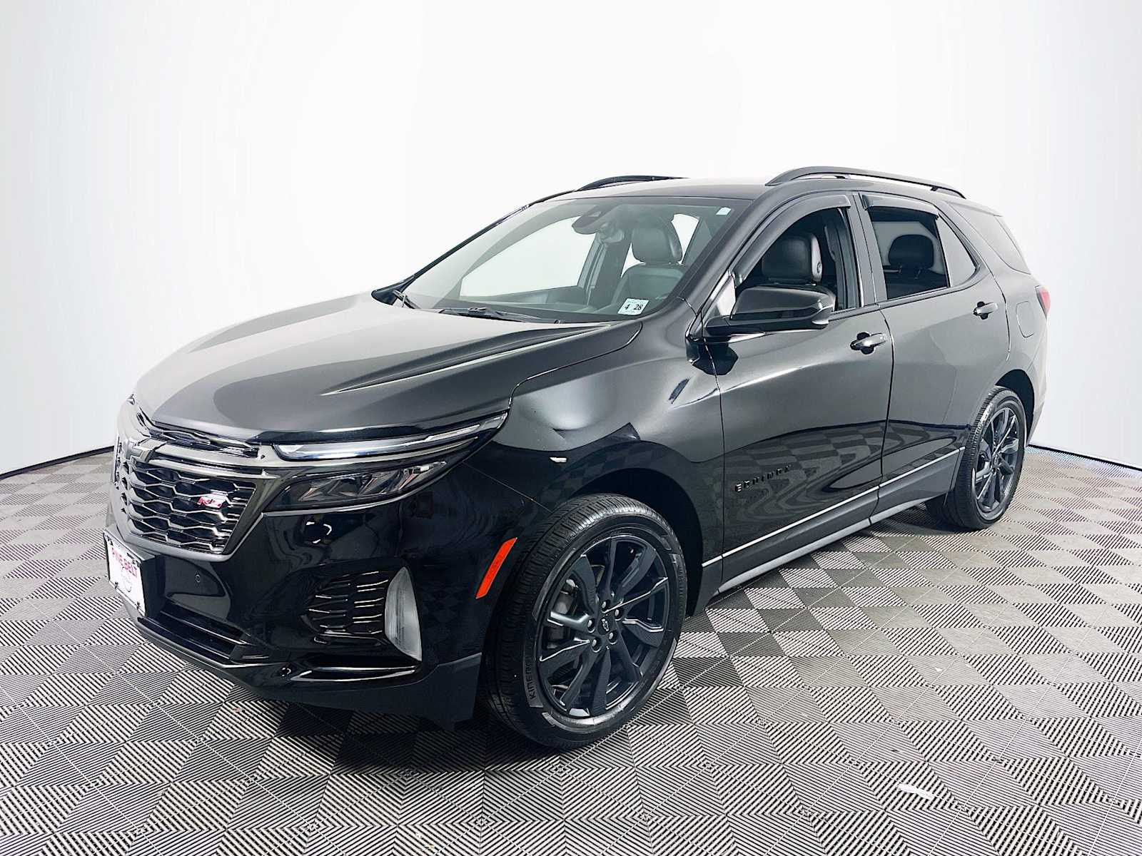 2023 Chevrolet Equinox RS's photo