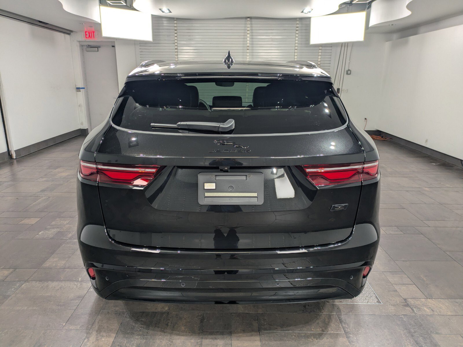 2026 Jaguar F-PACE R-Dynamic S P250 photo 3
