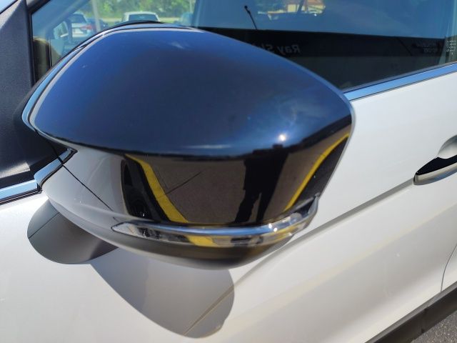 2025 Mitsubishi Eclipse Cross SEL photo 6