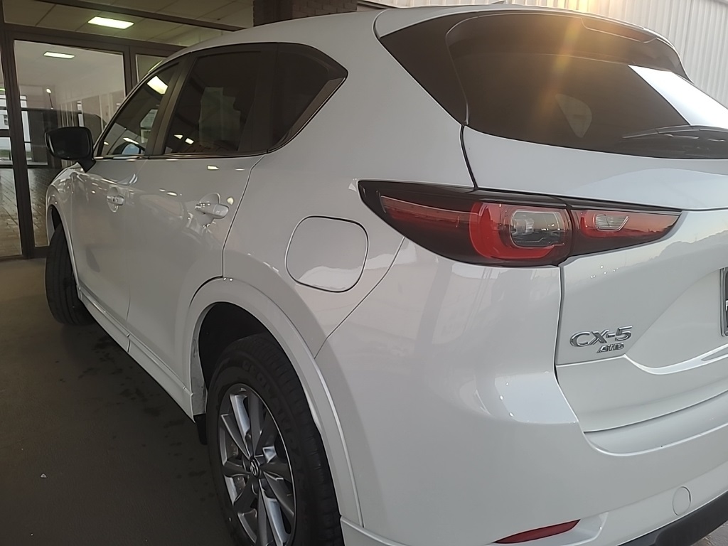 2025 Mazda CX-5 2.5 Select photo 4