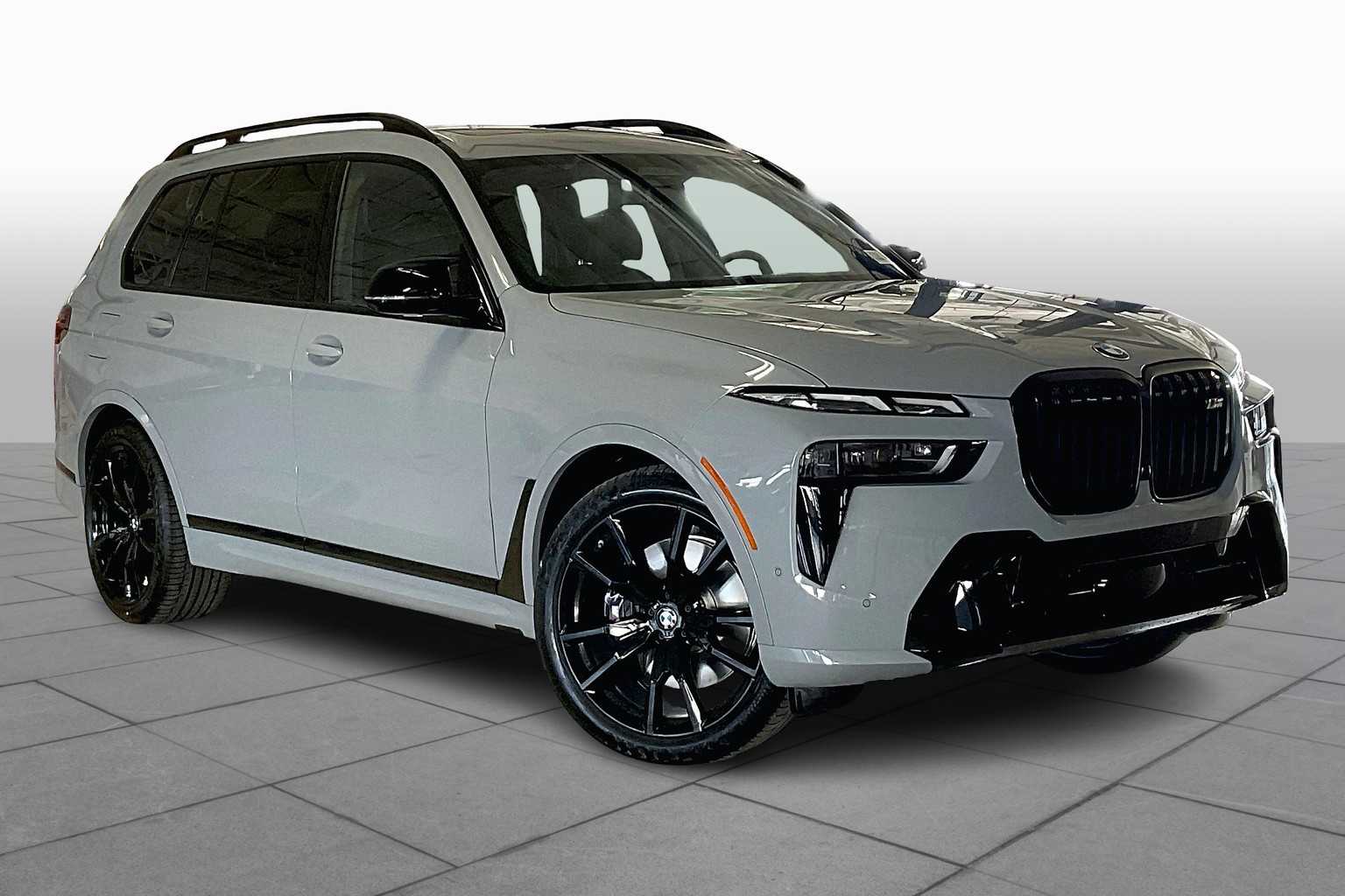 2026 Bmw X7 M60i photo 2
