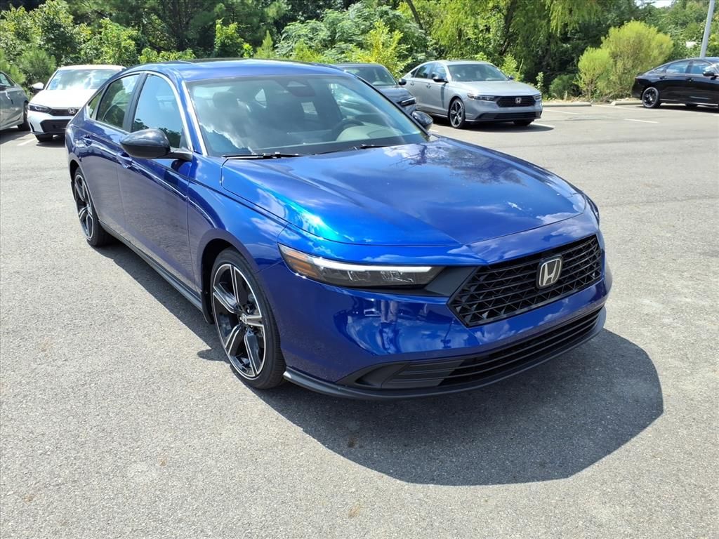 2025 Honda Accord Hybrid Sport's photo
