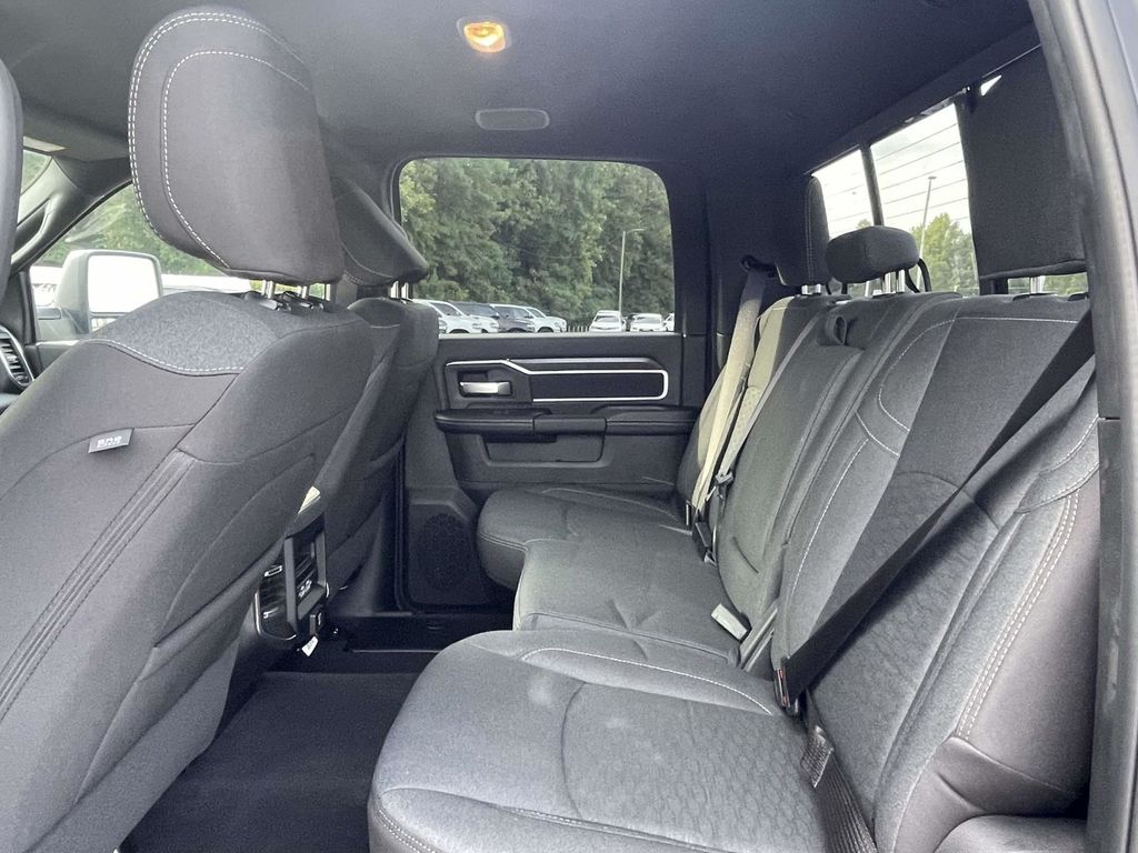 2026 Ram 2500 Big Horn photo 17