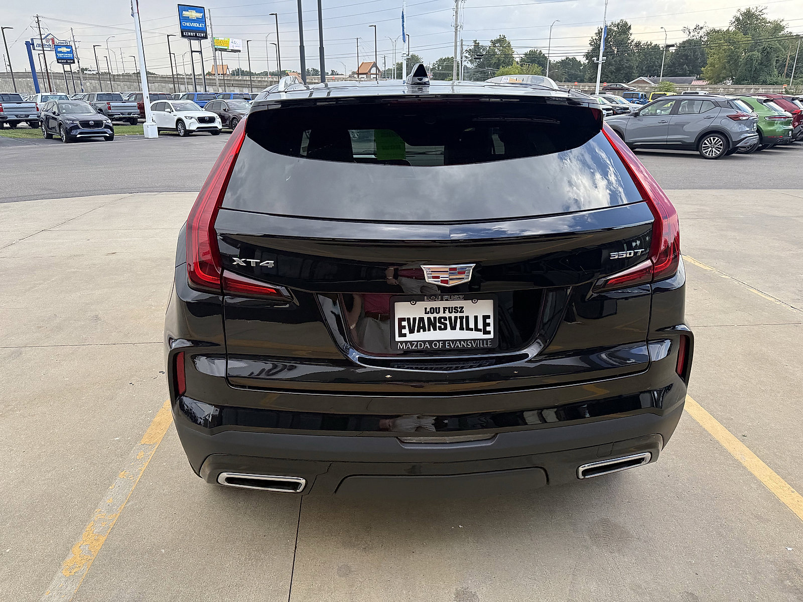 2024 Cadillac XT4 Premium Luxury photo 5
