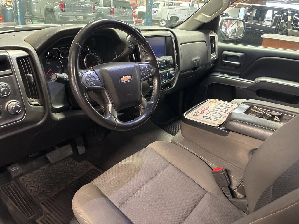 2019 Chevrolet Silverado LT photo 5