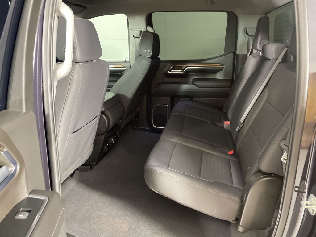 2023 Chevrolet Silverado 1500 RST photo 39