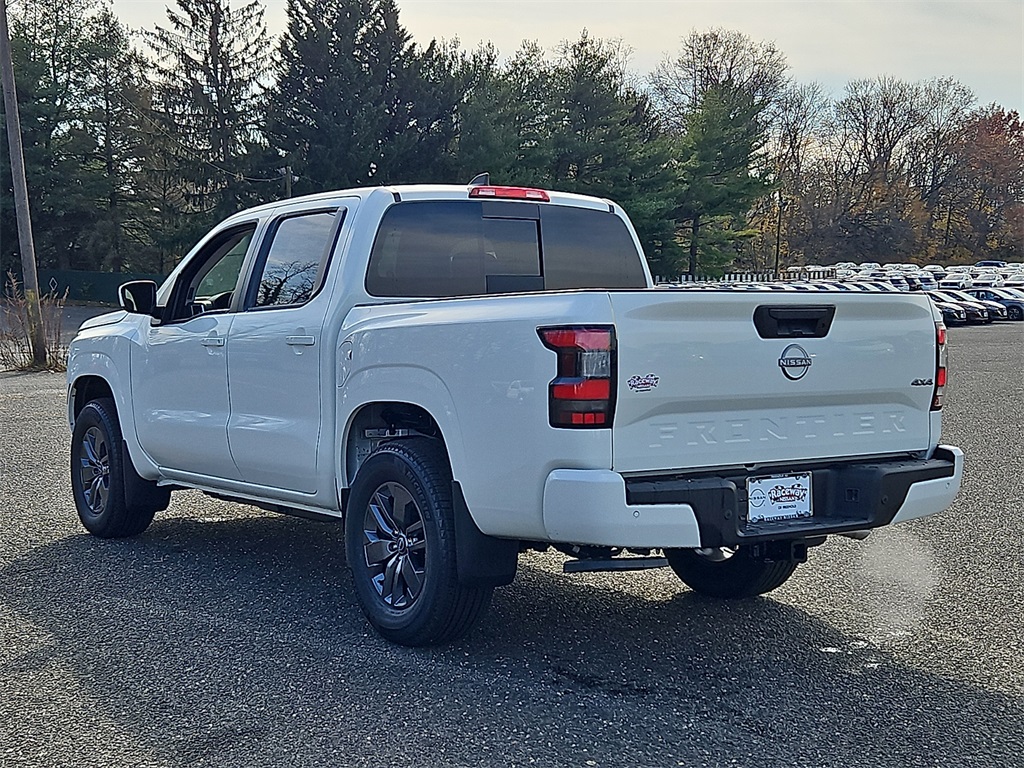 2026 Nissan Frontier SV photo 4