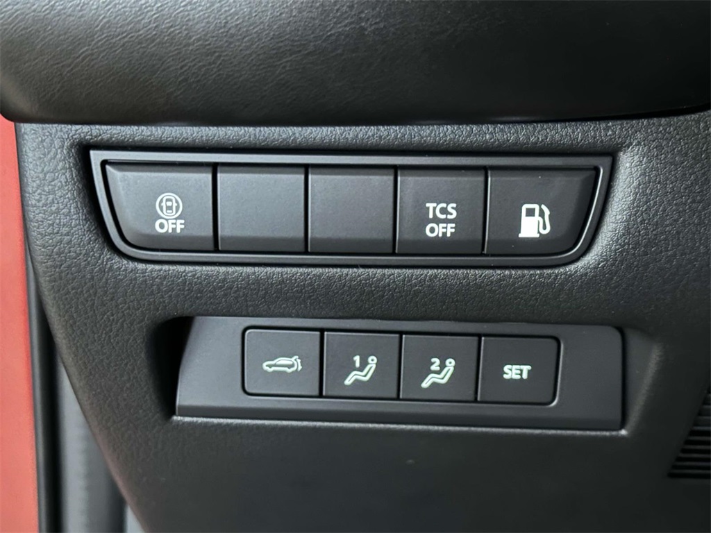 2025 Mazda CX-50 Premium photo 27