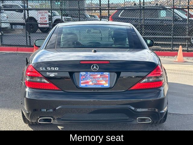 2011 Mercedes Benz SL 550 photo 3