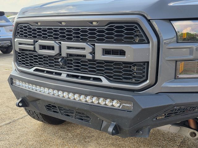 2020 Ford F-150 Raptor photo 4